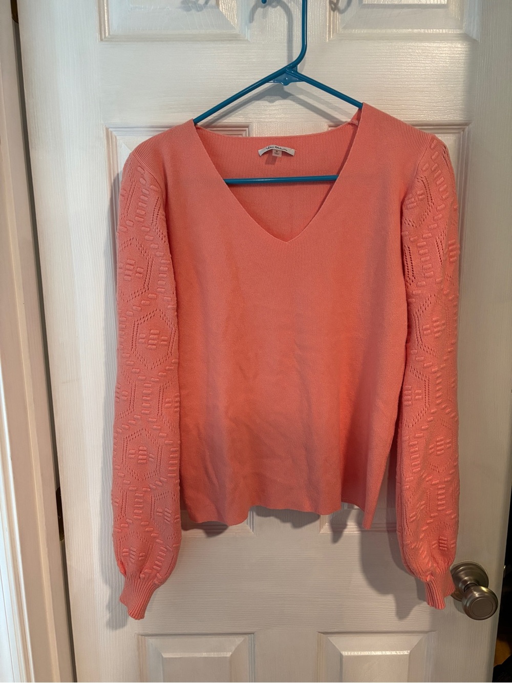 V-Neck Textured Sleeve Sweater - Coral